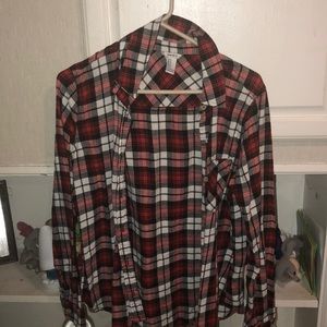 Long sleeve plaid/flannel
